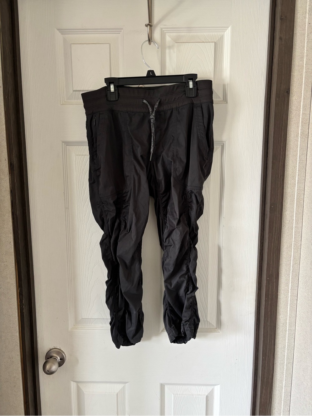 The North Face Men's Black Cargo Jogger Pants